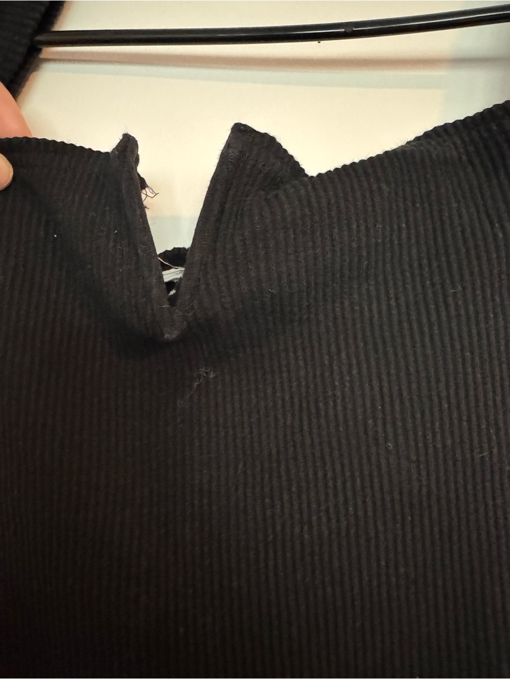 Black Ribbed Off-Shoulder Crop Top - Picture 2 of 4